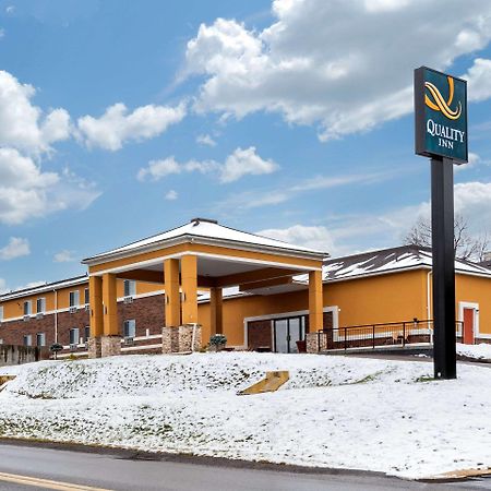Quality Inn Coraopolis Eksteriør billede