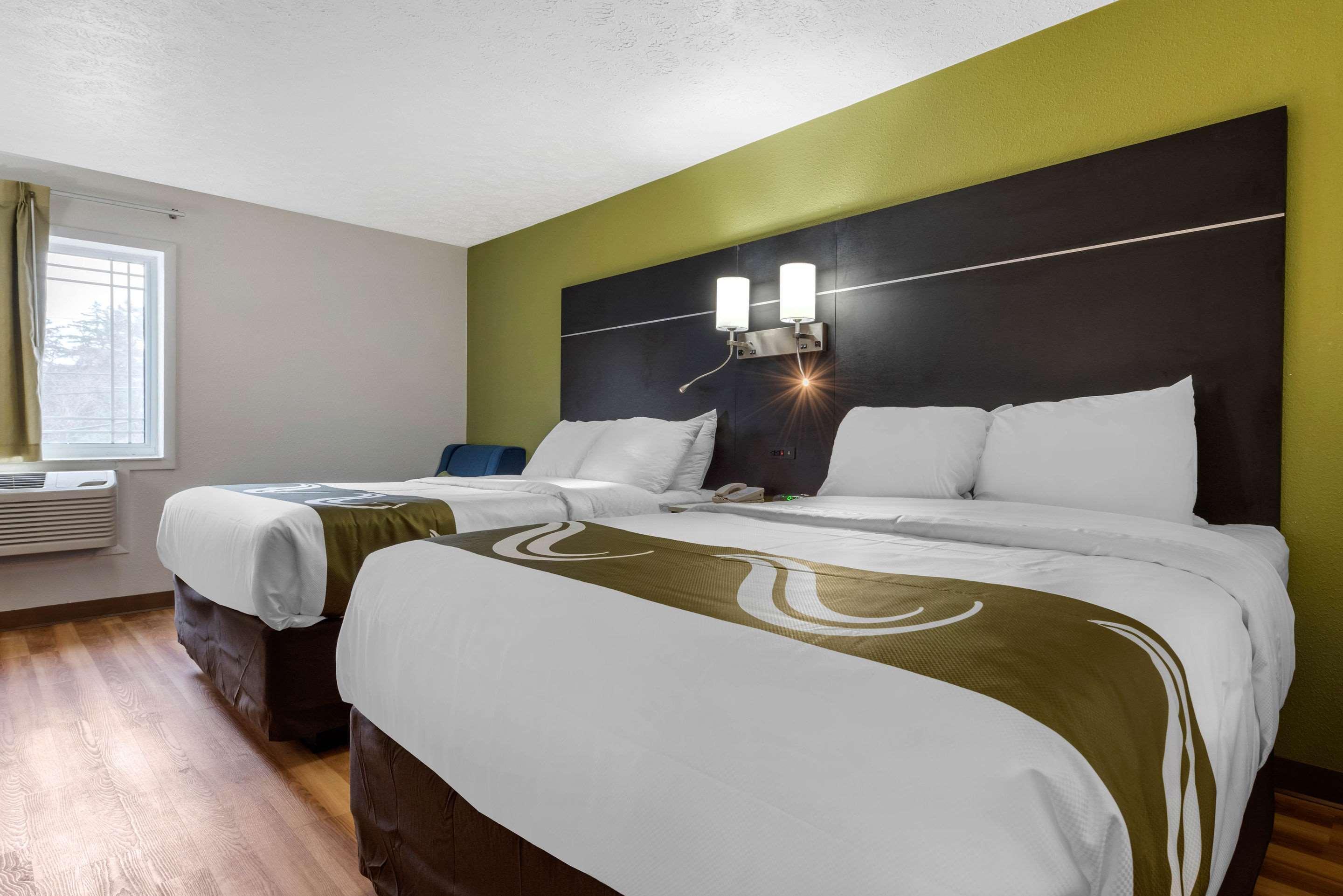 Quality Inn Coraopolis Eksteriør billede